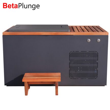 Plunge Tub